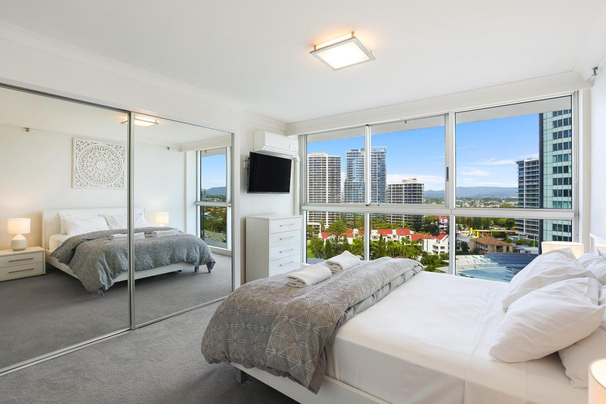 Peninsula Apartments Managed By Gchs Gold Coast Buitenkant foto