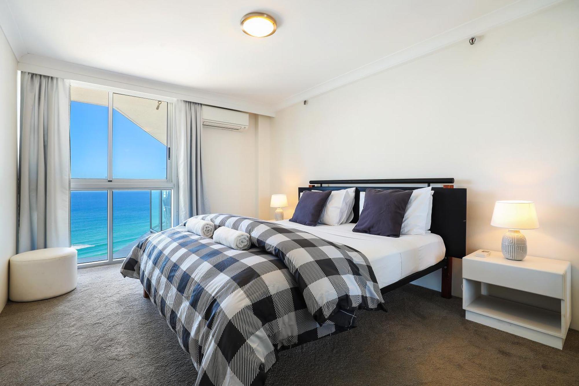 Peninsula Apartments Managed By Gchs Gold Coast Buitenkant foto