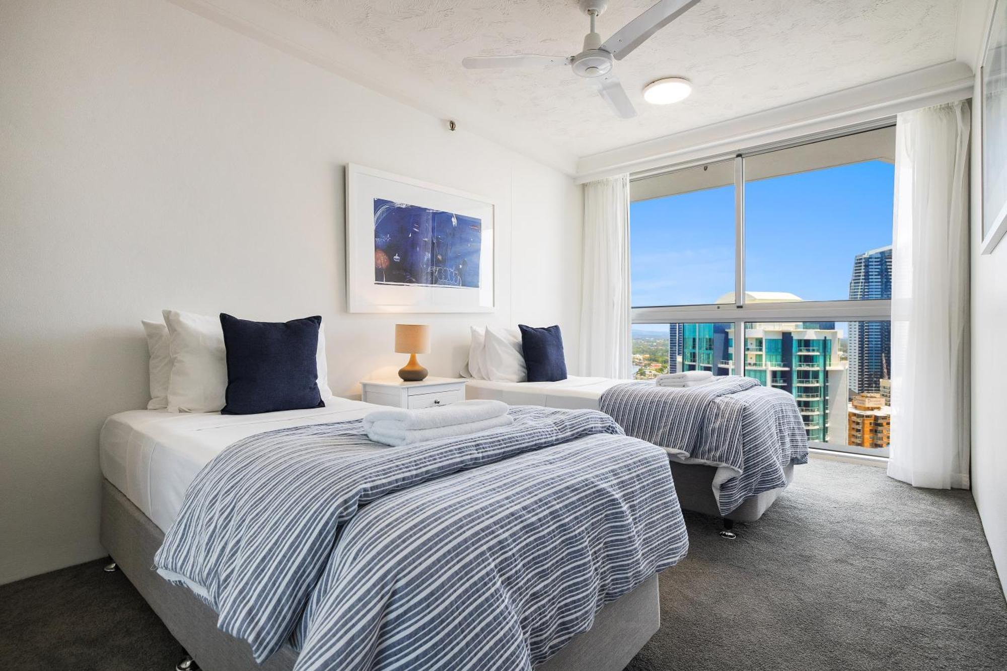 Peninsula Apartments Managed By Gchs Gold Coast Buitenkant foto