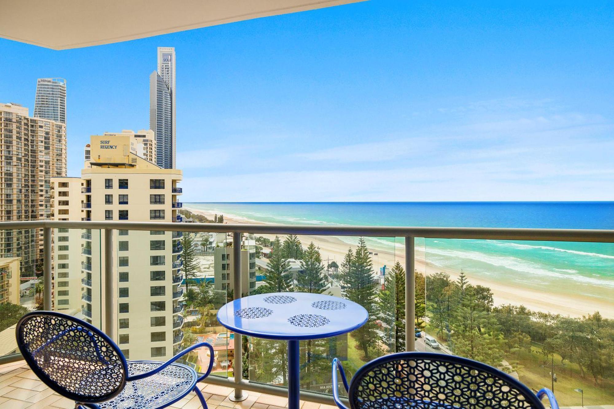 Peninsula Apartments Managed By Gchs Gold Coast Buitenkant foto