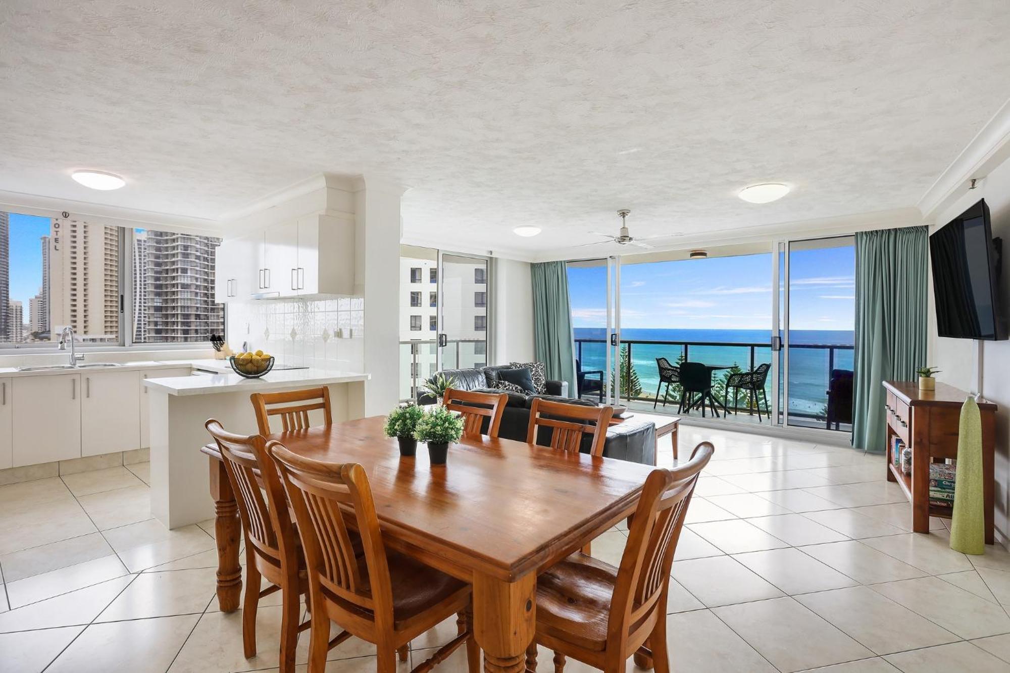 Peninsula Apartments Managed By Gchs Gold Coast Buitenkant foto