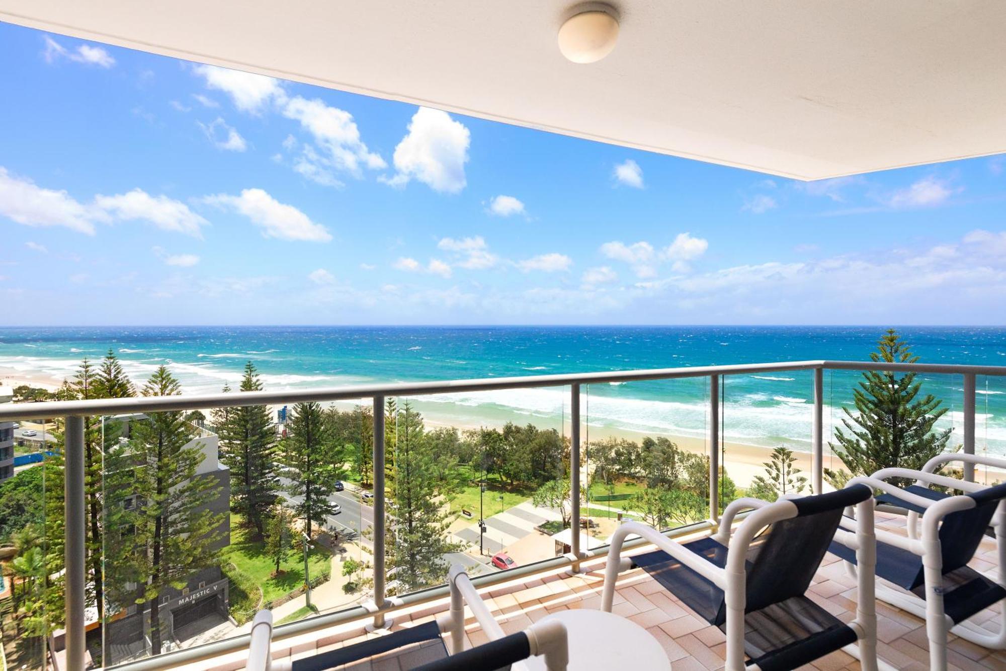 Peninsula Apartments Managed By Gchs Gold Coast Buitenkant foto