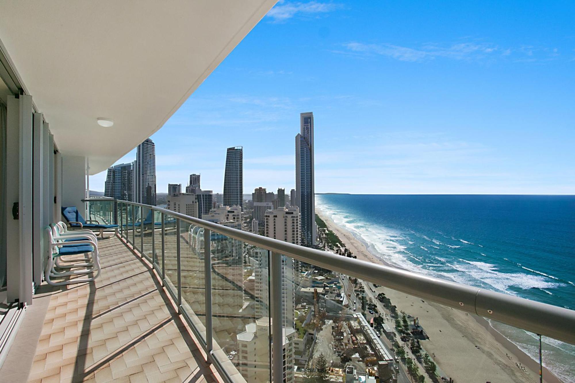 Peninsula Apartments Managed By Gchs Gold Coast Buitenkant foto