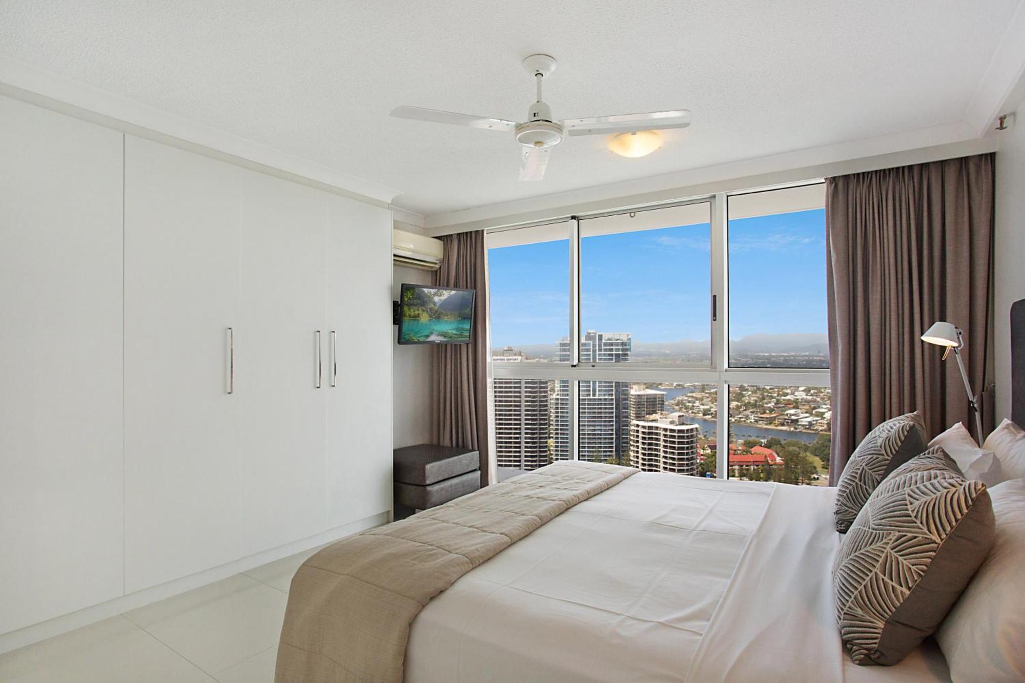 Peninsula Apartments Managed By Gchs Gold Coast Buitenkant foto