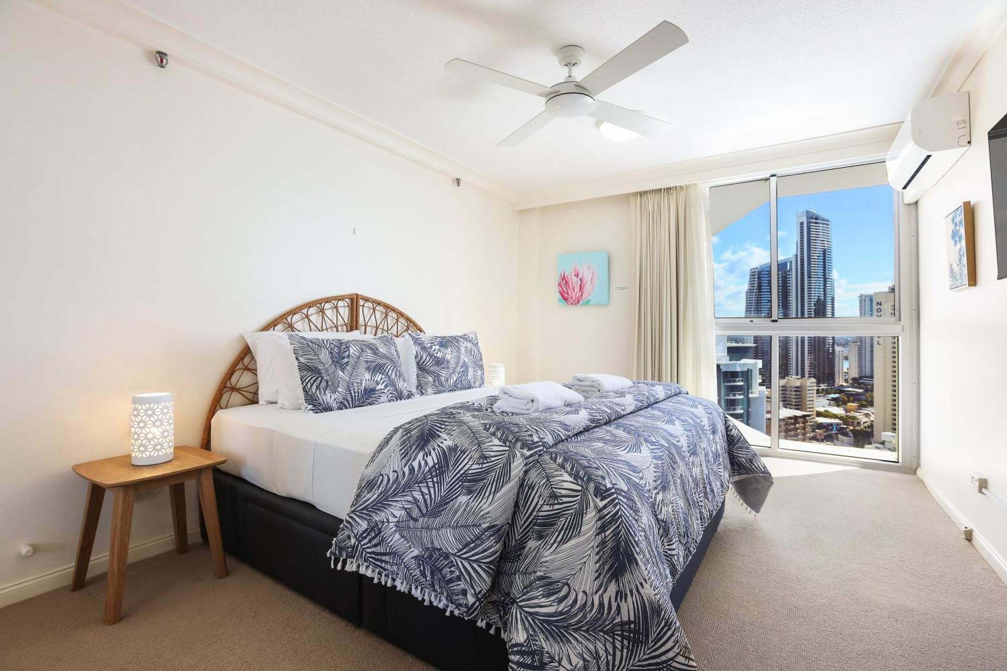 Peninsula Apartments Managed By Gchs Gold Coast Buitenkant foto