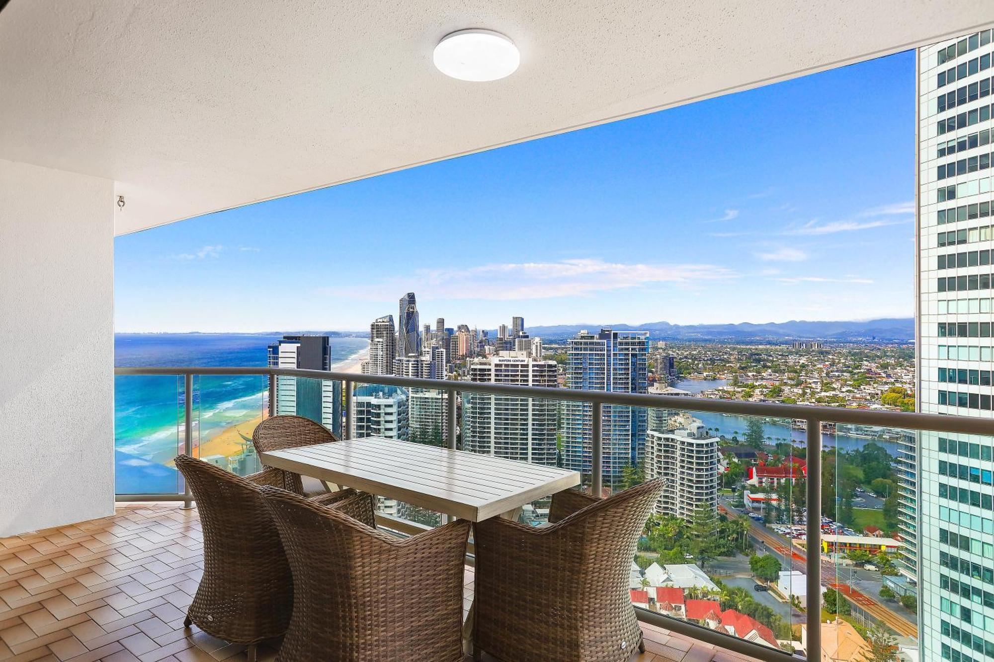 Peninsula Apartments Managed By Gchs Gold Coast Buitenkant foto