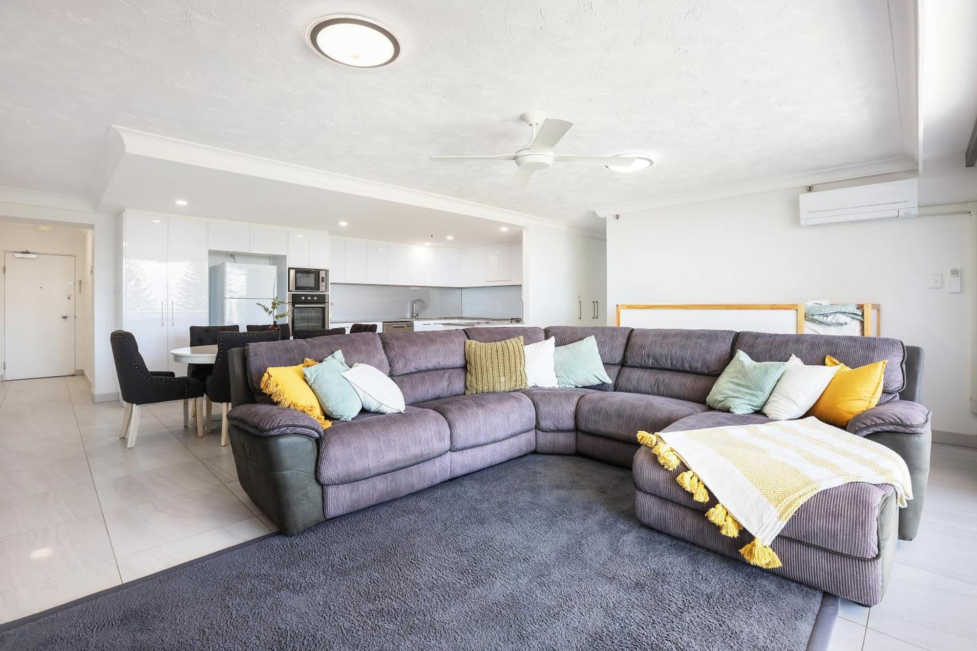 Peninsula Apartments Managed By Gchs Gold Coast Buitenkant foto