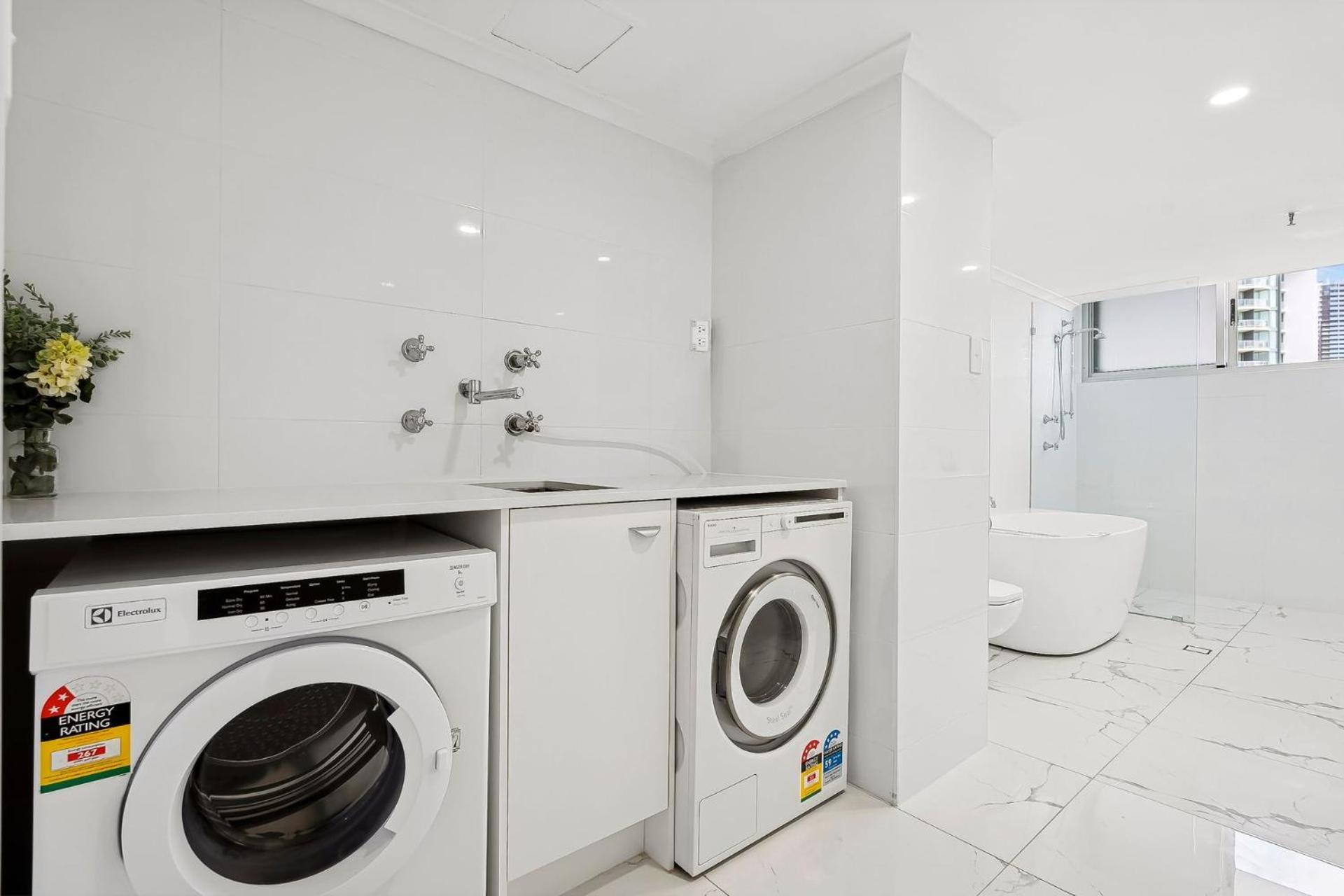 Peninsula Apartments Managed By Gchs Gold Coast Buitenkant foto